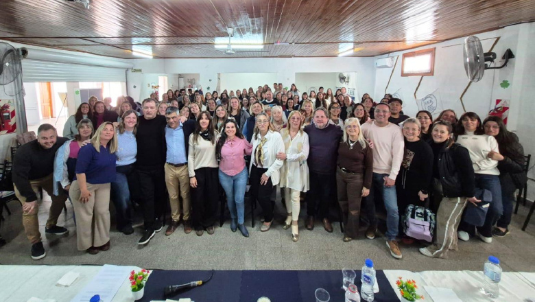 GENERAL LA MADRID: UNA JORNADA DE CAPACITACIÓN DESTINADA A LOS DOCENTES DEL DISTRITO