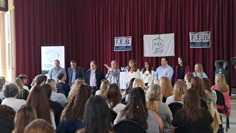 LOBOS: JORNADA SOBRE ASPECTOS LEGALES Y GREMIALES PARA LOS DOCENTES DEL DISTRITO