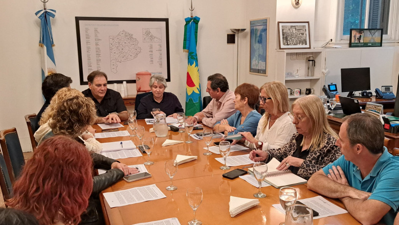 EL FUDB SE REUNIÓ CON  LOS REPRESENTANTES DE EDUCACIÓN Y SEGURIDAD